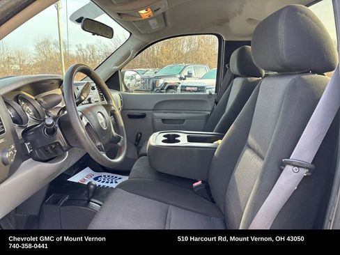 Used 2011 Chevrolet Silverado 2500 W/T w/ Snow Plow Prep Package image 11