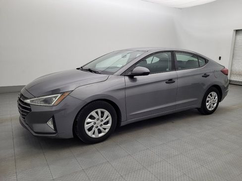 Used 2020 Hyundai Elantra SE w/ Cargo Package (C1) image 2