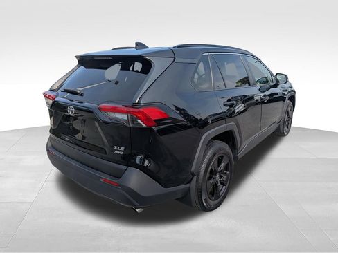 Used 2020 Toyota RAV4 XLE w/ All Weather Liner Package AWD/4WD image 13