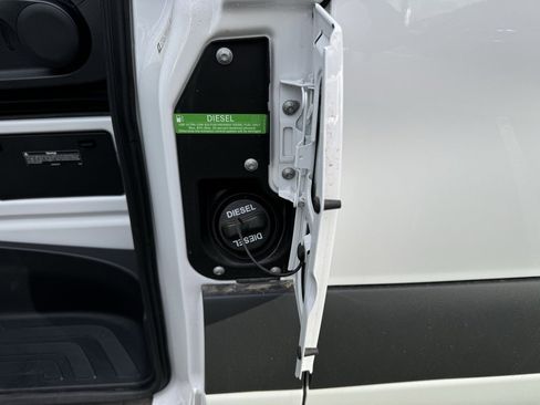 Used 2024 Mercedes-Benz Sprinter 144 Cargo image 20