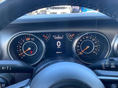 Used 2018 Jeep Wrangler Sport S image 26