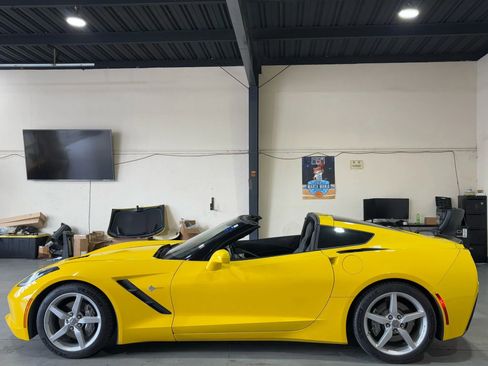 Used 2014 Chevrolet Corvette Stingray Coupe w/ 2LT Preferred Equipment Group image 10