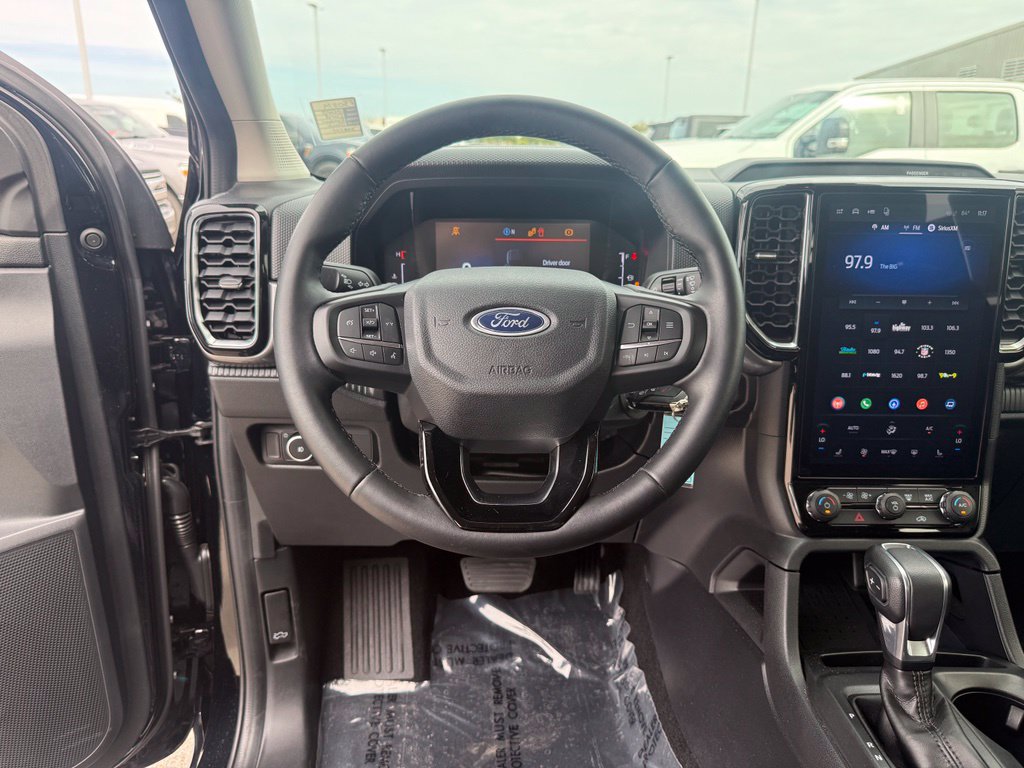 Used 2025 Ford Ranger XLT w/ Equipment Group 301A High AWD/4WD image 14