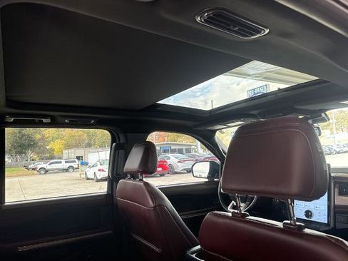 Certified 2023 Ford Expedition Limited image 30