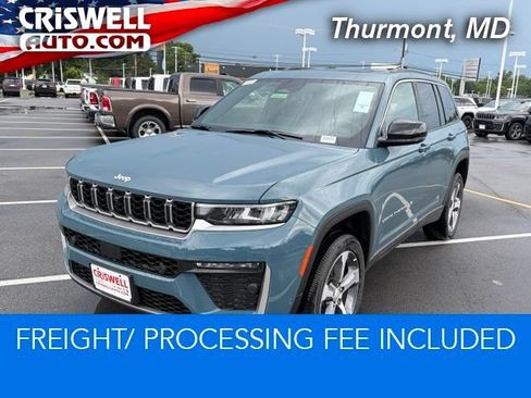 New 2026 Jeep Grand Cherokee Limited w/ Luxury Tech Group II AWD/4WD image 1