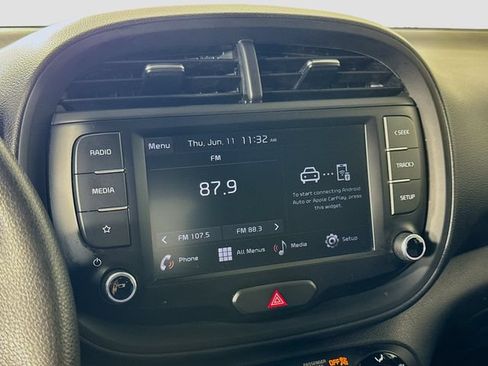 Used 2023 Kia Soul LX FWD image 21