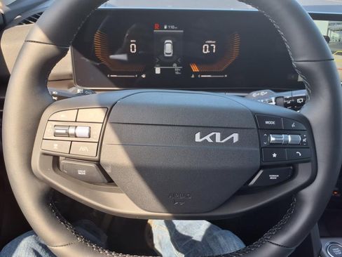 Used 2026 Kia Sportage EX w/ EX Panorama Roof Package image 25