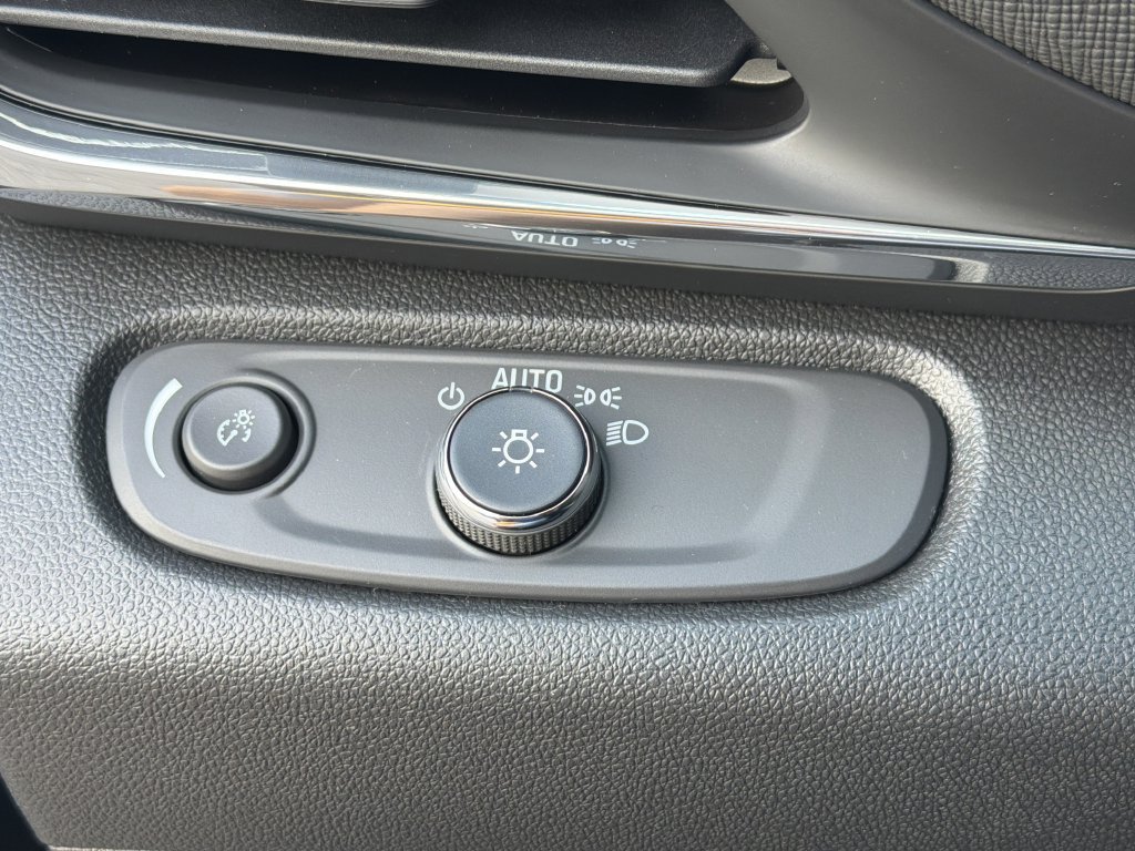 New 2026 Buick Envista Preferred w/ Convenience I Package FWD image 26