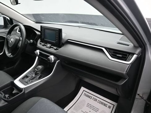 Used 2019 Toyota RAV4 XLE w/ All Weather Liner Package AWD/4WD image 9