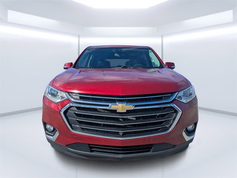 Used 2020 Chevrolet Traverse LT w/ LT Premium Package image 8