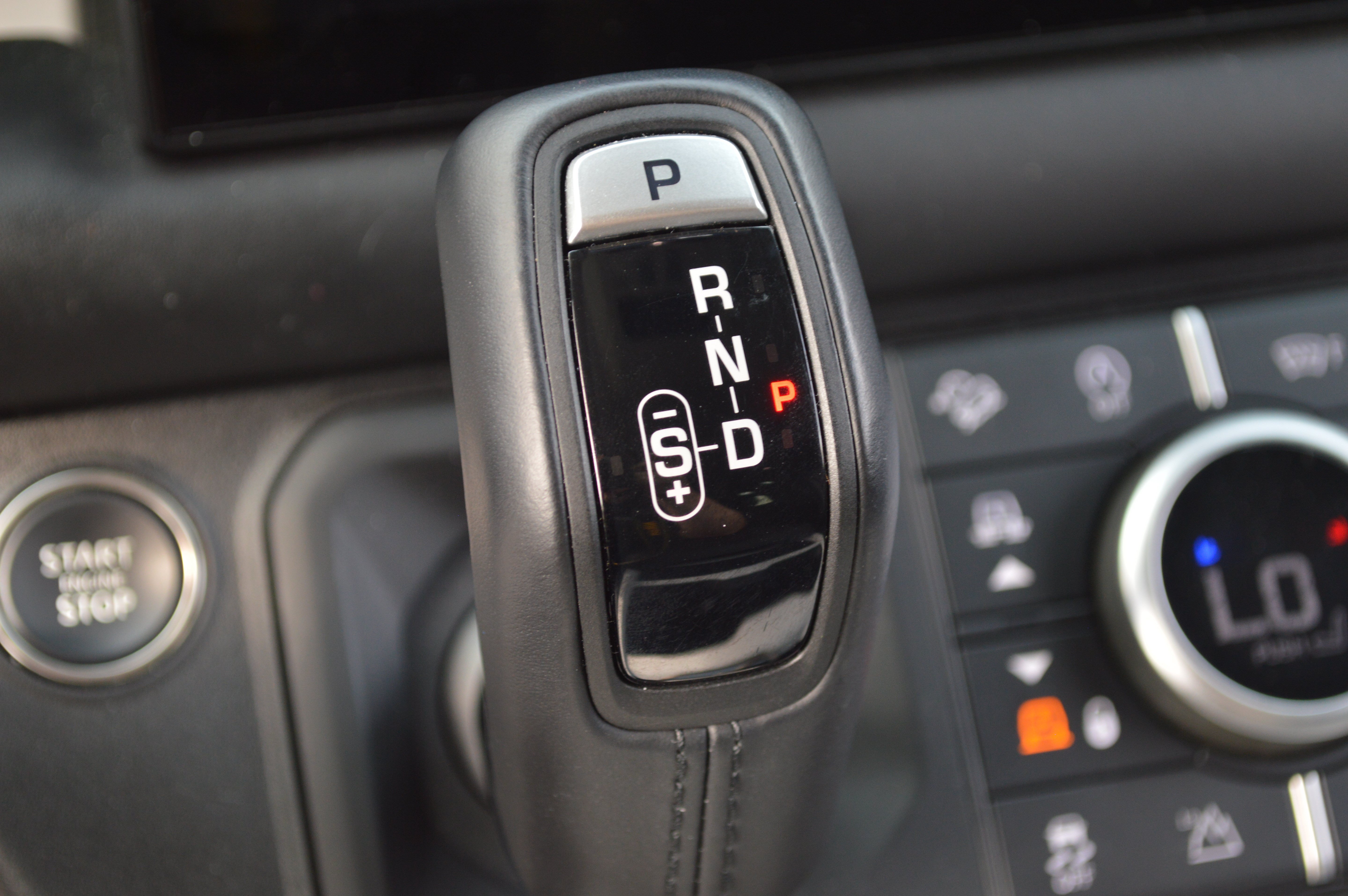 Used 2025 Land Rover Defender 110 S AWD/4WD image 23