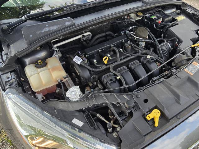 Used 2015 Ford Focus Titanium w/ Titanium Cold Weather Package FWD image 37