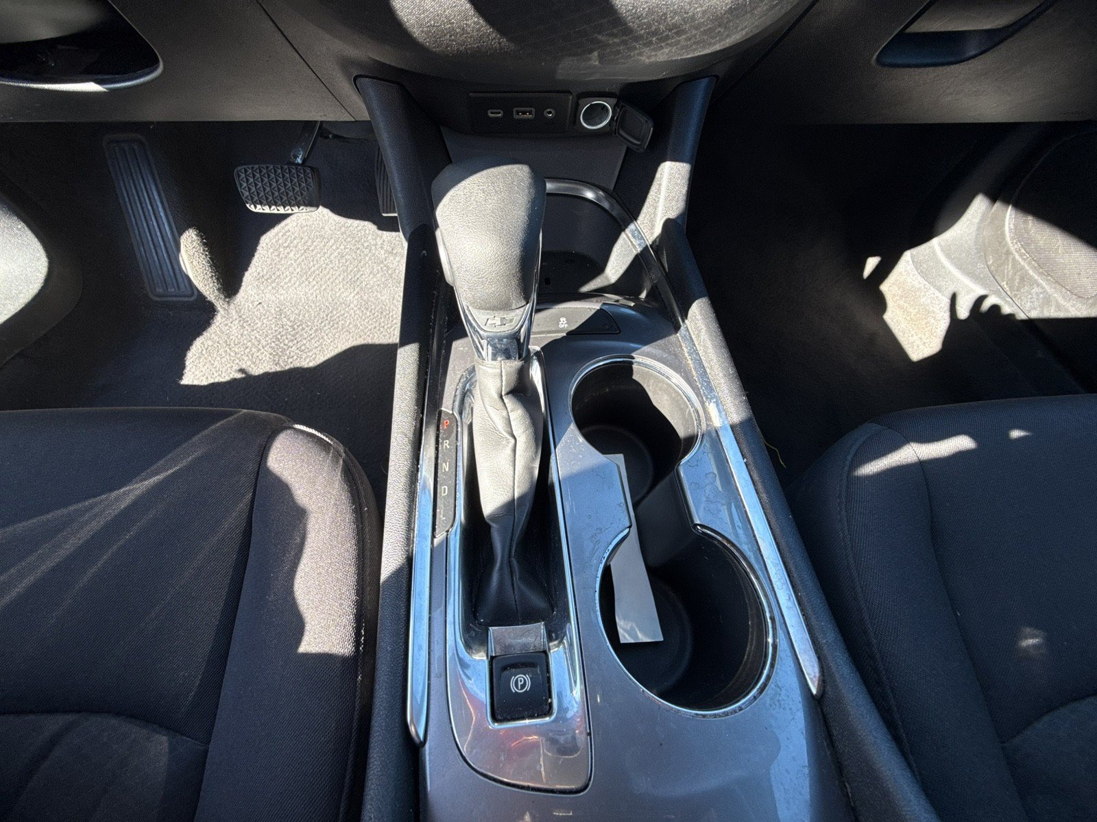 Used 2023 Chevrolet Malibu LT FWD image 14