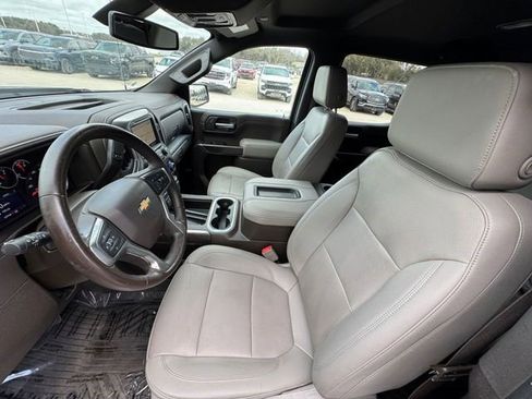 Certified 2022 Chevrolet Silverado 1500 LTZ AWD/4WD image 28