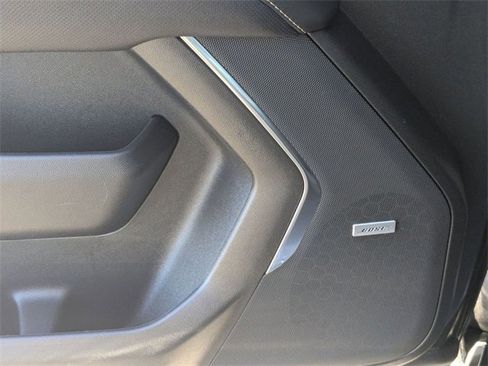 Used 2023 GMC Yukon SLT image 29