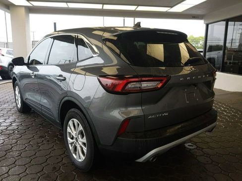 Used 2023 Ford Escape Active w/ Tech Pack #2 AWD/4WD image 10