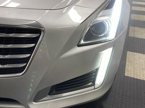 Used 2019 Cadillac CTS Luxury RWD image 27