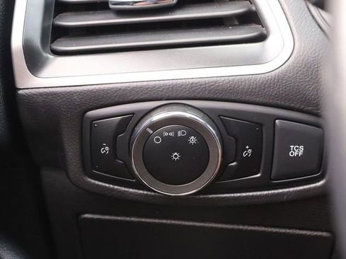 Certified 2024 Ford Edge SEL image 18