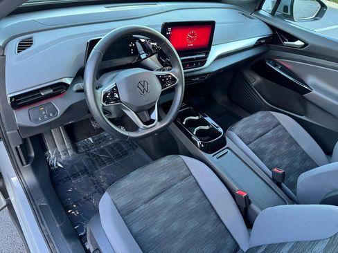 Used 2021 Volkswagen ID.4 Pro image 22