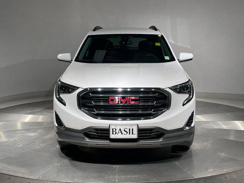 Used 2020 GMC Terrain SLE w/ Driver Convenience Package FWD image 9