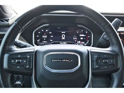 Used 2024 GMC Sierra 2500 Denali Ultimate w/ Snow Plow Prep/Camper Package AWD/4WD image 14