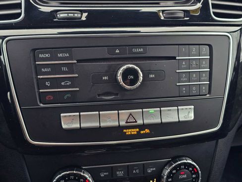 Used 2019 Mercedes-Benz GLS 450 4MATIC image 29