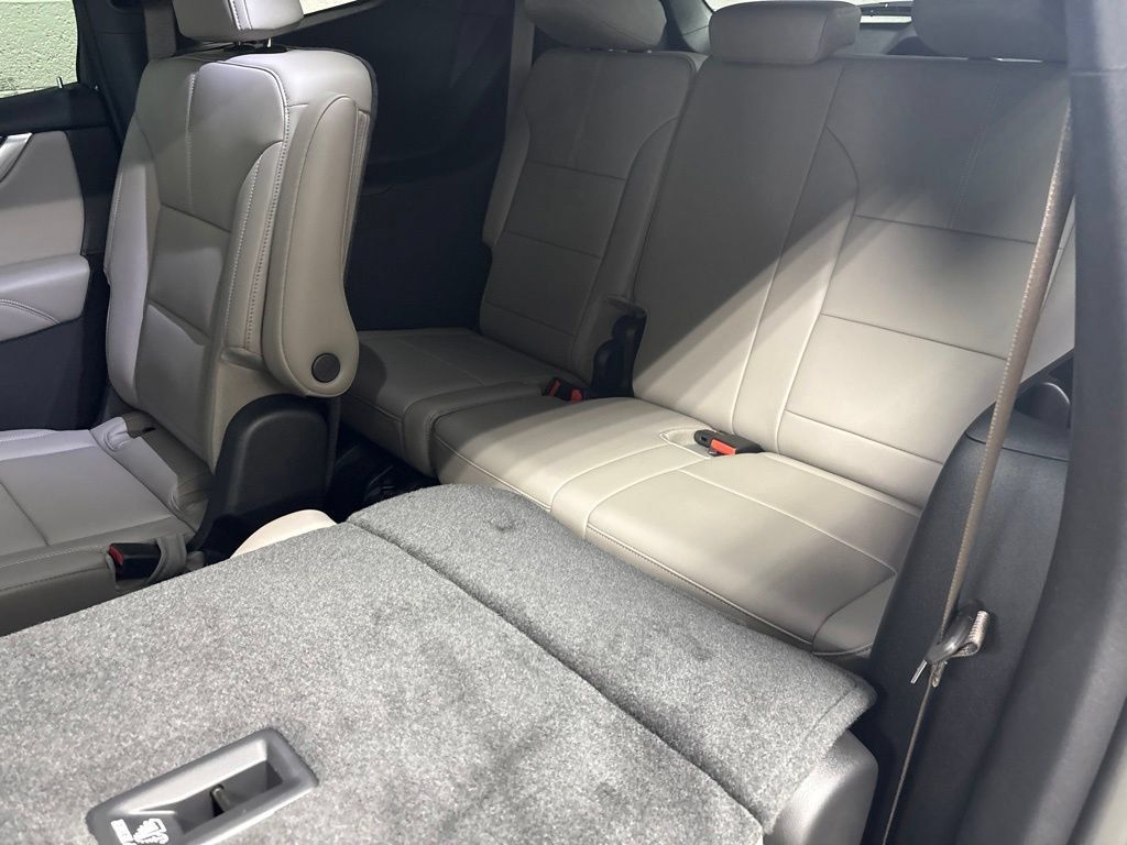 New 2027 GMC Acadia Elevation w/ Black Edition AWD/4WD image 20