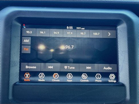 Used 2023 Jeep Gladiator Sport AWD/4WD image 14