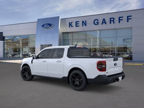 New 2026 Ford Maverick Lariat w/ Black Appearance Package image 5
