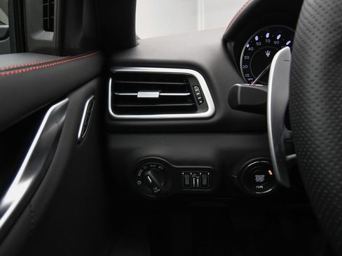 New 2024 Maserati Ghibli Modena Ultima Q4 image 33