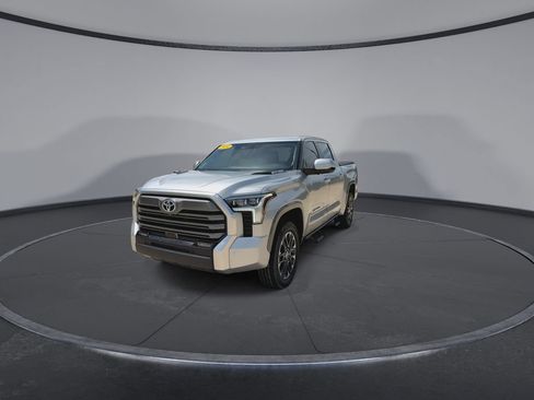 Used 2024 Toyota Tundra Limited AWD/4WD image 4