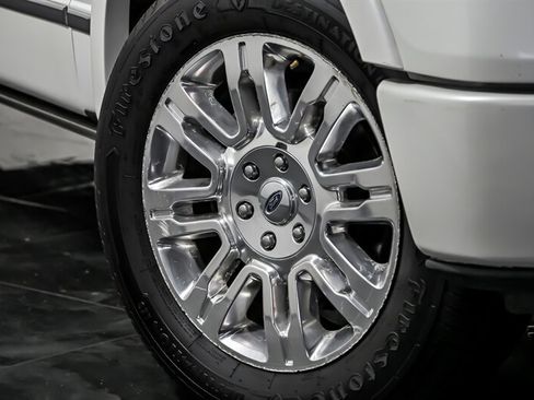 Used 2013 Ford F150 Platinum RWD image 3