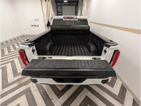 Used 2021 GMC Sierra 1500 AT4 w/ AT4 Value Package image 27