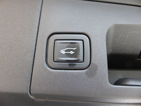 Used 2021 Cadillac XT5 Premium Luxury FWD image 36