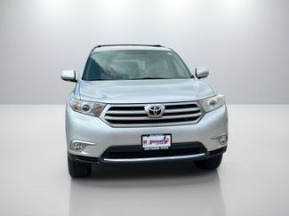 Used 2013 Toyota Highlander Limited video 2