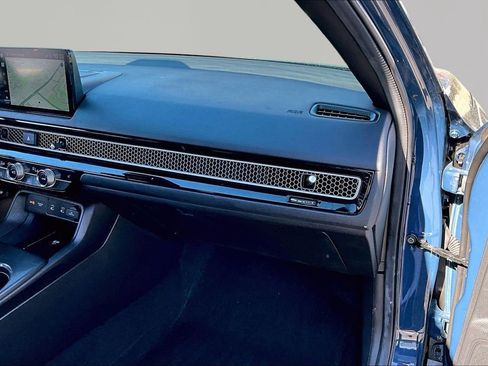 Used 2025 Honda Civic Sport Touring image 20