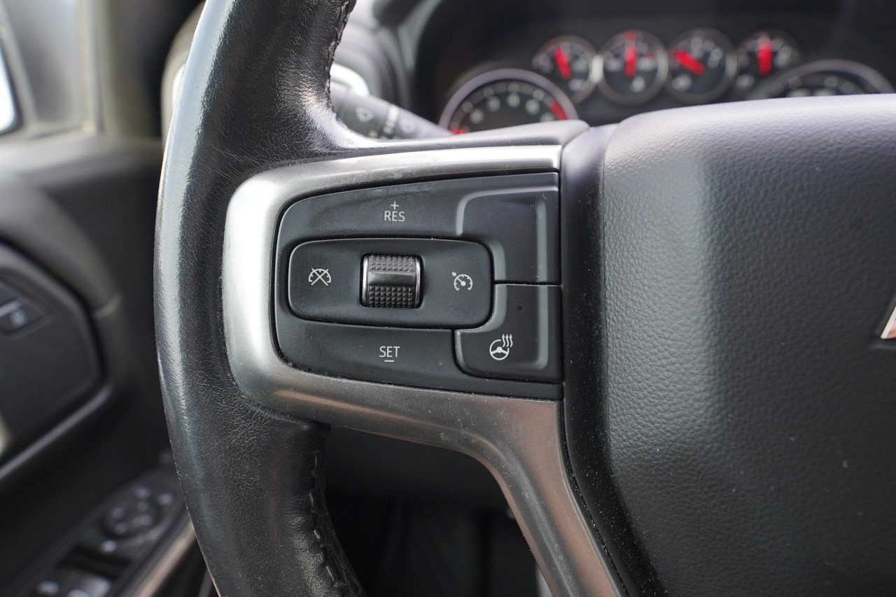 Used 2021 Chevrolet Silverado 1500 LT Trail Boss w/ Convenience Package II AWD/4WD image 16