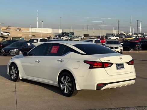 Certified 2024 Nissan Altima 2.5 S image 4