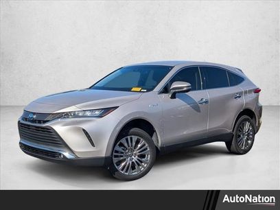 Used 2021 Toyota Venza LE