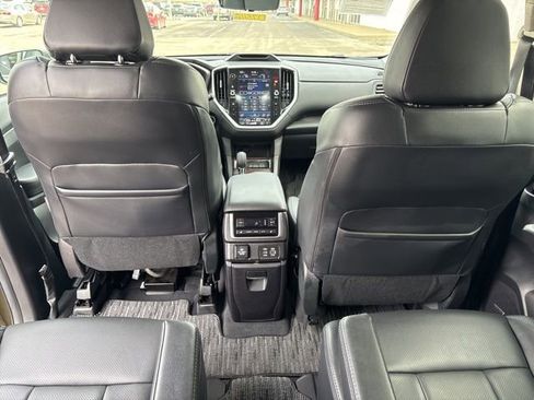 Used 2023 Subaru Ascent Touring image 30