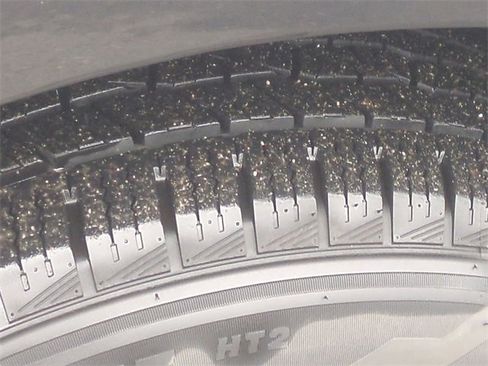 Used 2024 Ford Edge SEL image 18