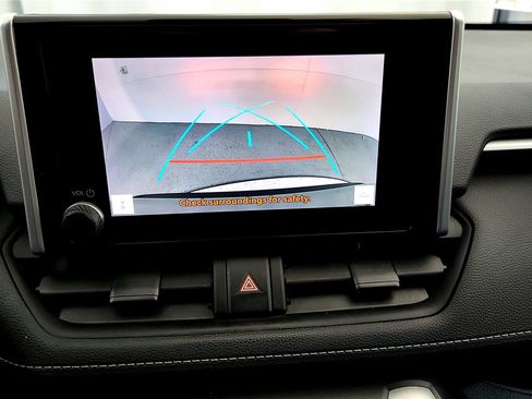 Certified 2023 Toyota RAV4 XLE w/ Convenience Package AWD/4WD image 32