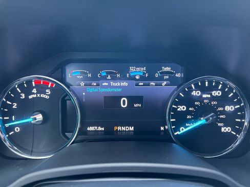 Used 2022 Ford F250 Lariat w/ Lariat Value Package image 28