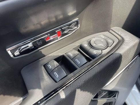Used 2024 GMC Sierra 1500 AT4X AWD/4WD image 16