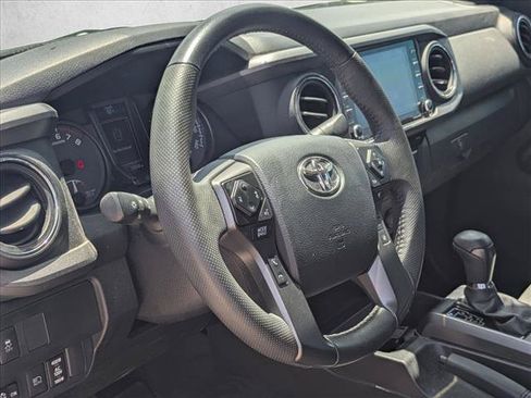 Used 2023 Toyota Tacoma TRD Sport RWD image 9