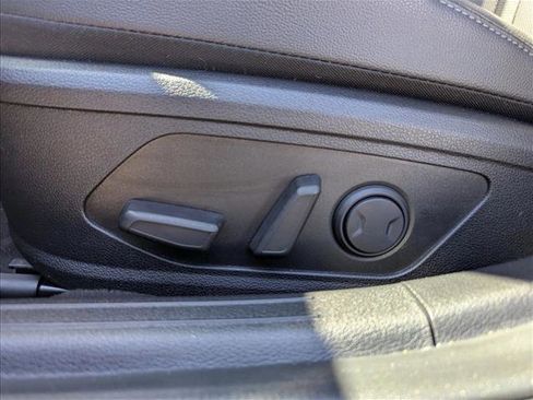 Certified 2025 Hyundai Sonata Limited FWD image 10
