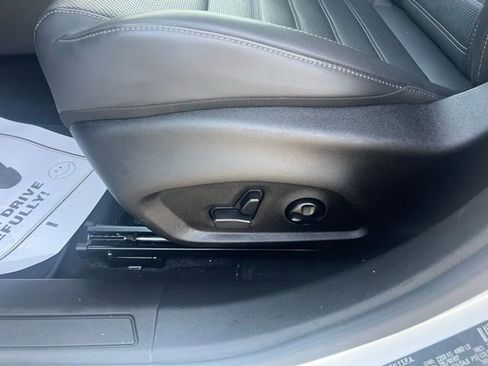 Used 2024 Dodge Hornet GT image 31