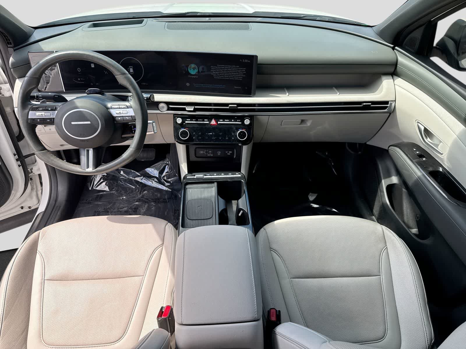 Used 2025 Hyundai Tucson Limited FWD image 21