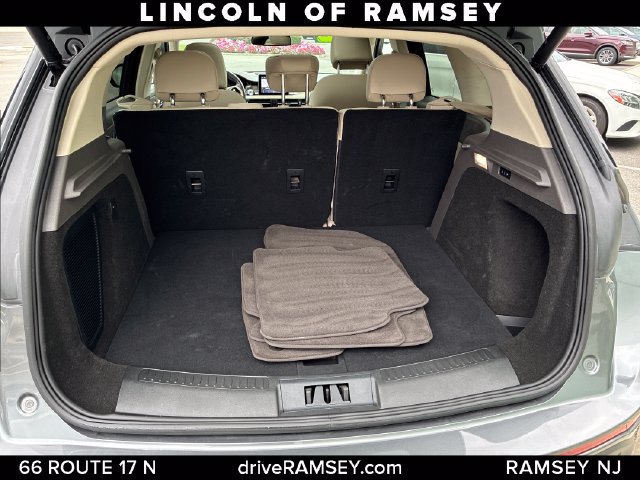 Certified 2022 Lincoln Corsair AWD w/ Premium Package image 4