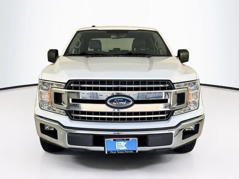 Used 2018 Ford F150 XLT w/ Equipment Group 301A Mid RWD image 2